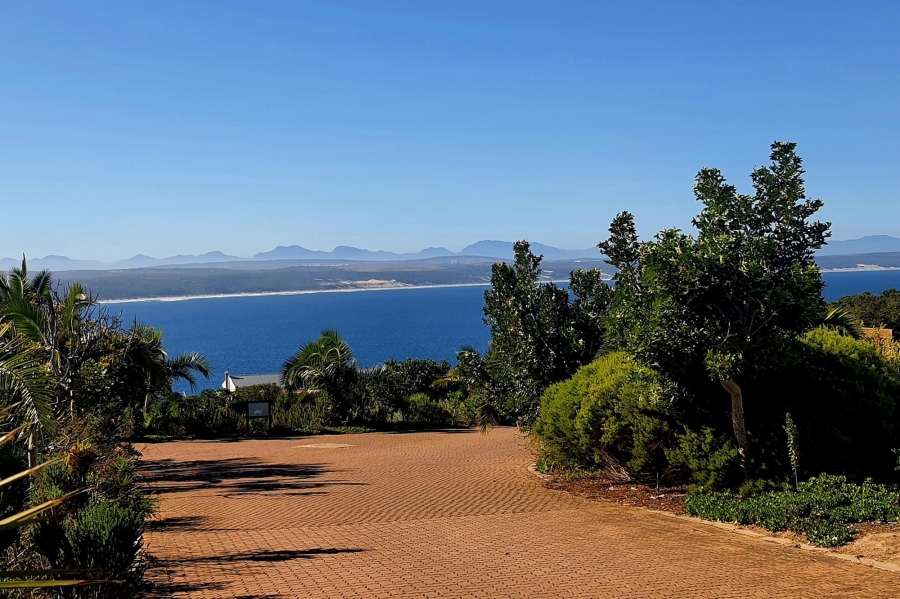 0 Bedroom Property for Sale in Vleesbaai Western Cape